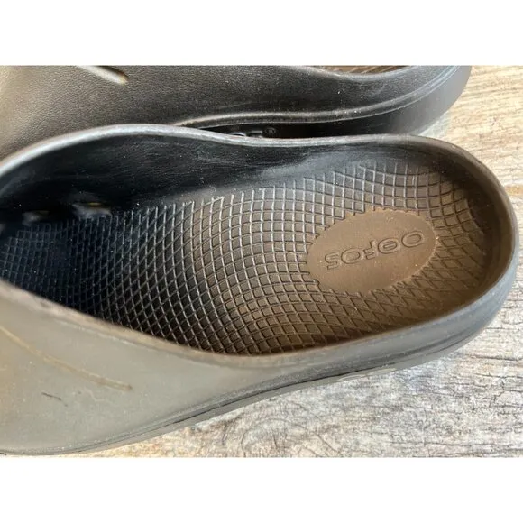 OOFOS OOclogg Black Mules Clog Slip On Shoes‎ Womens Size 7 Breathable Mens 5