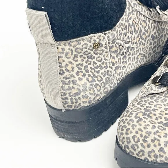 OTBT Lakewood Leather Animal Print Side Zipper Lace Up Faux Fur Lined Boots 8