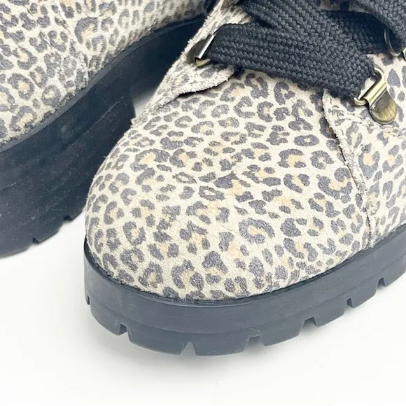 OTBT Lakewood Leather Animal Print Side Zipper Lace Up Faux Fur Lined Boots 8