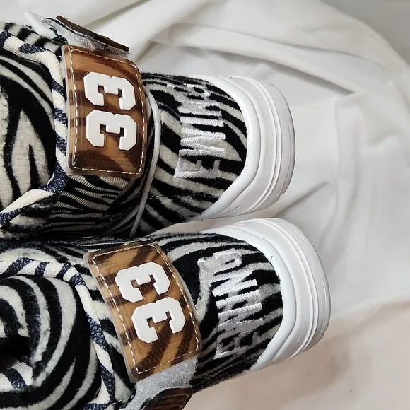 Patrick Ewing Athletics 33 Hi Zebra Basketball Athletic sneakers (m size 7)