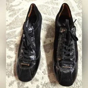 Paul Green sport walking shoes. New. SIZE 7
