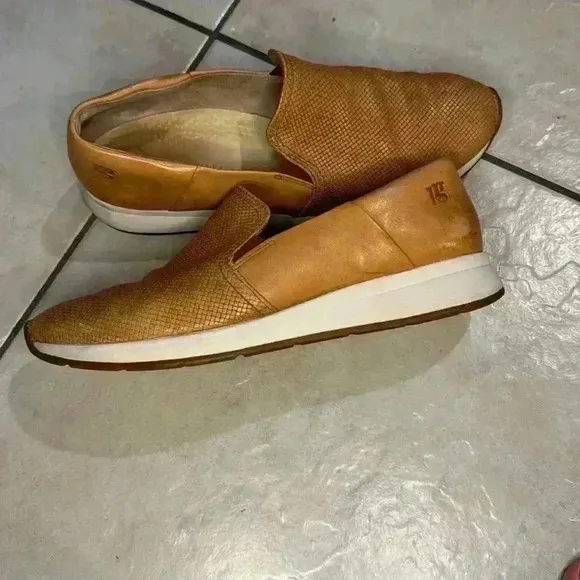 Paul Green super soft leather slip on size 9
