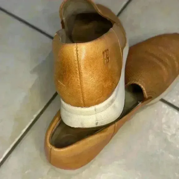 Paul Green super soft leather slip on size 9