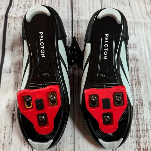 Peloton Cycling Shoes Size 38 Black Red NWOB Size 7
