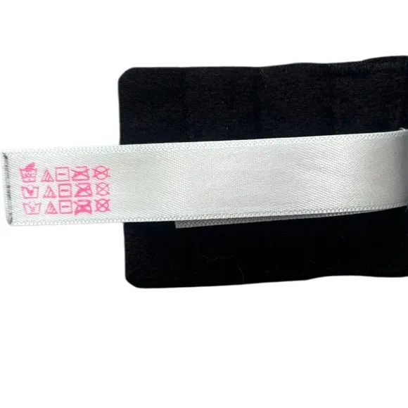 Pink Victoria’s Secret Bra Wear Everywhere T-Shirt Light Lined Black Size 38DDD