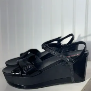 Prada Sport Black Wedge Sandals 40.5 Strappy Platform Hook &amp; Loop Designer Shoes