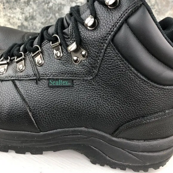 Propet Men's 15X (3E) Cliff Walker Black Leather Weather Resistant Boots M3188