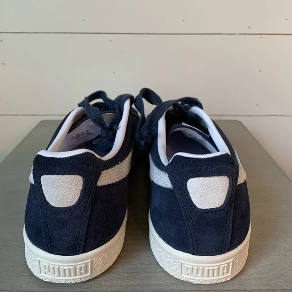 Puma Clyde OG 39196201 Mens Blue Suede Lace Up Lifestyle Sneakers Shoes Size: 9
