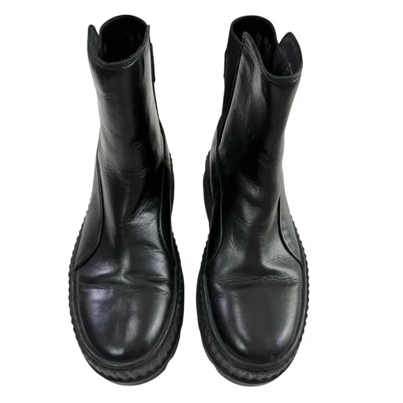 Puma x Fenty Black Leather Platform Chelsea Sneaker Boots Size 6