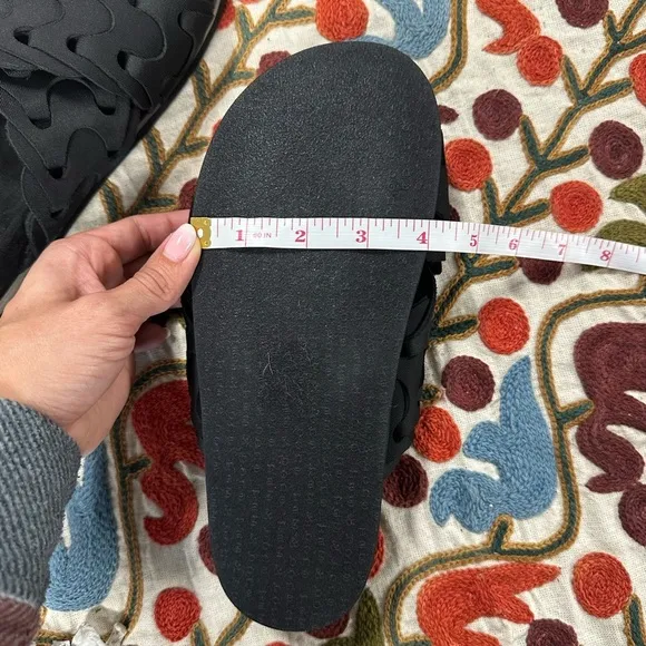 rag &amp; bone Bailey Sport Slides in Black
