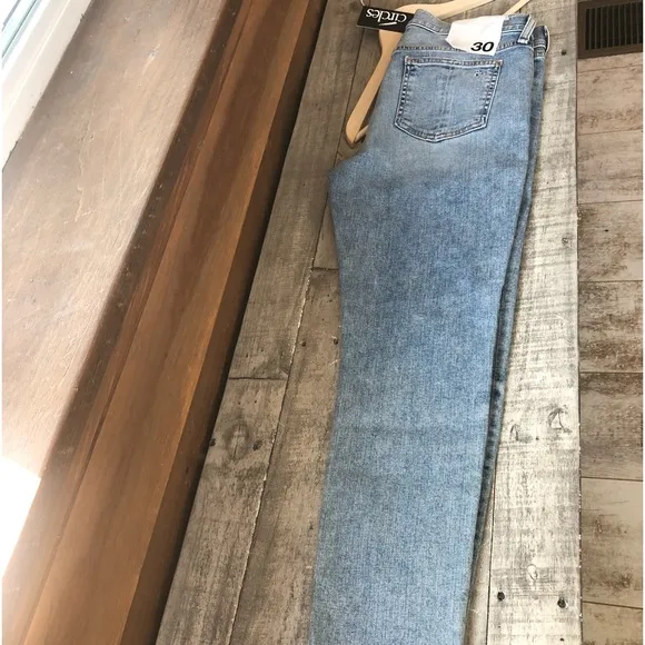 Rag &amp; Bone /Jean ..distressed jeans NWT