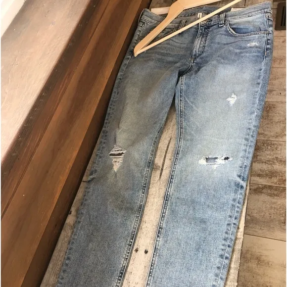 Rag &amp; Bone /Jean ..distressed jeans NWT