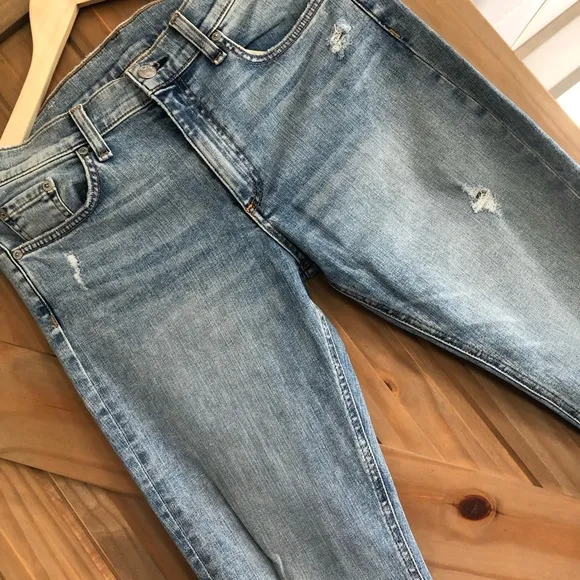 Rag &amp; Bone /Jean ..distressed jeans NWT