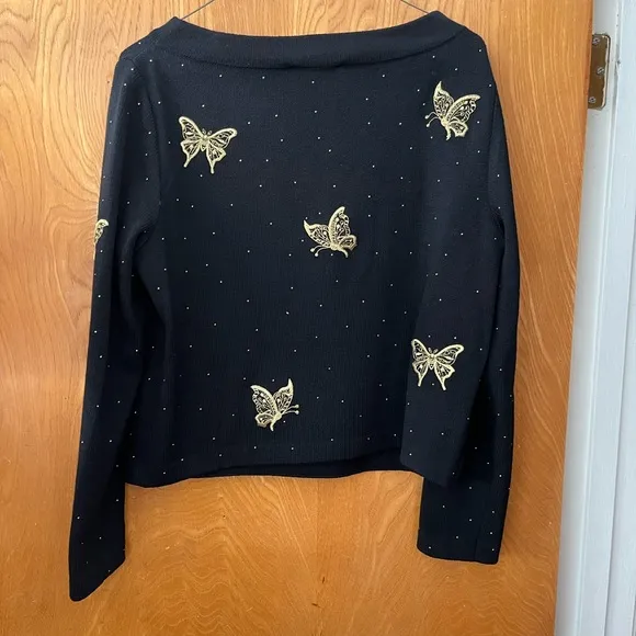 Rare! St. John sport boat neck embroidered butterfly top S