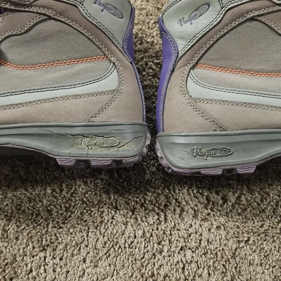 *RARE* Vasque Contender (MV-591) Gore-Tex Hiking Boots - Men's Sz 11.