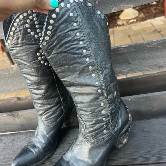 Rare Vintage 80s Zodiac Black Leather Studded Cowgirl Boots –  7.5 – Vibram Sole