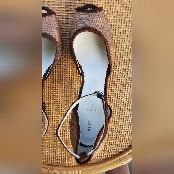 Rebeca Sanver Brown Tan Peep-Toe Heels Sz 39.5