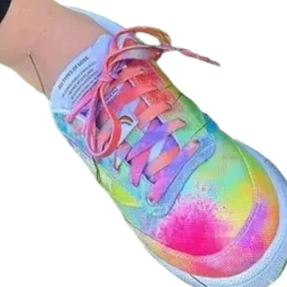 Reebok Shoes Unisex Size 9 Club C 85 FX4772 PRIDE LGBTQ Lifestyle Sneakers