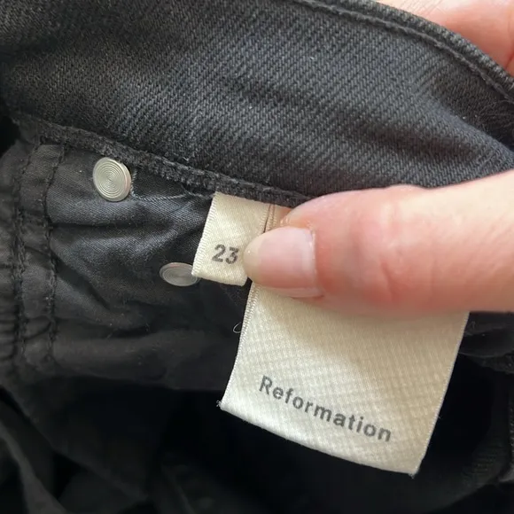 Reformation Camille High Cigarette Jeans | Nile Black | Size 23