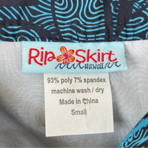 Ripskirt Hawaii Wrap Skirt in Maui Moonlight Mini Length Size Small
