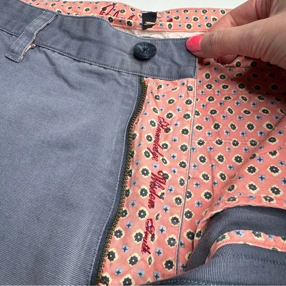 Robert Graham Flat Front Chino Shorts Pink Flip Cuff Preppy Classic Pride