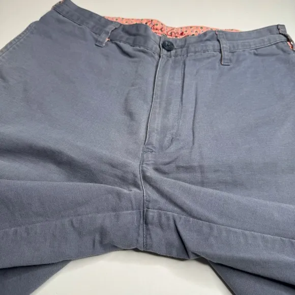 Robert Graham Flat Front Chino Shorts Pink Flip Cuff Preppy Classic Pride