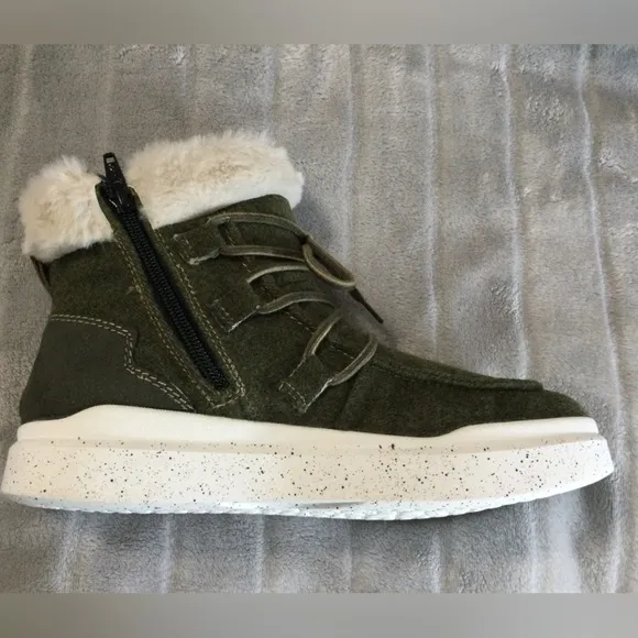 Romika Helsinki 01 Olive Faux Fur Boot Sneaker EU 36 US 5 to 5.5