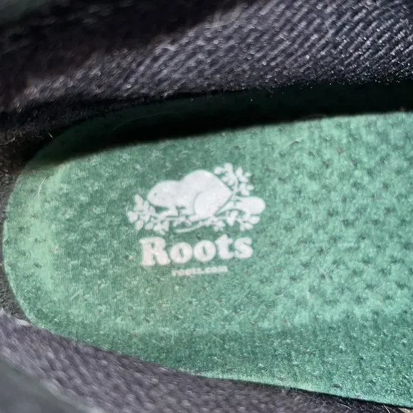 ROOTS Tuff Canada Camouflage Boots Sz-9