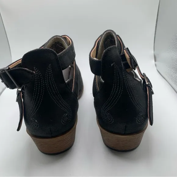 Roper Women's Fashion Boots Willa Ankle size 10.5 booties black 974