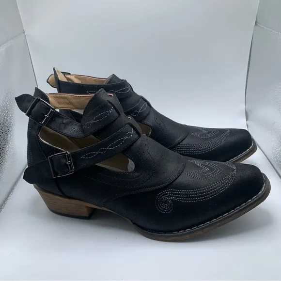 Roper Women's Fashion Boots Willa Ankle size 10.5 booties black 974