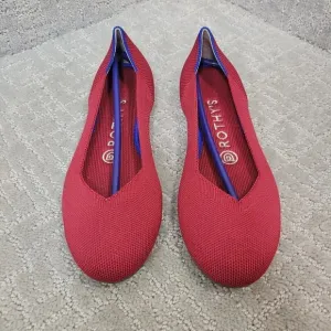 Rothys The Flat Women's Size 6 US Scooter Red Round Toe Slip-on Flat Shoes