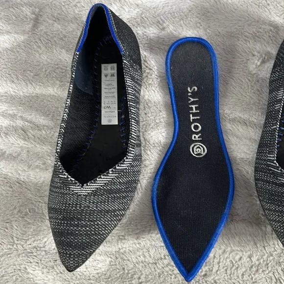 Rothy's The Point Black with white blended pointy Flats Shoes sz 7