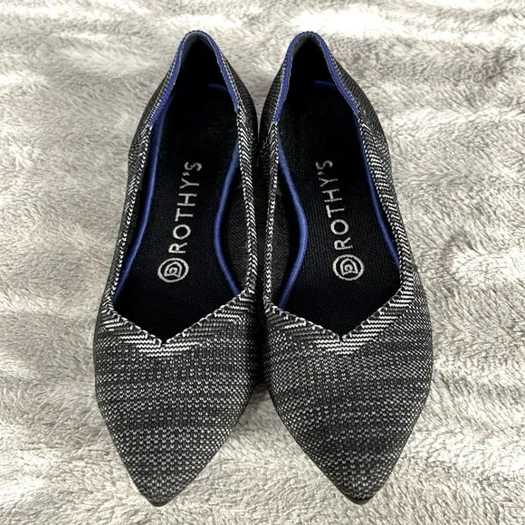 Rothy's The Point Black with white blended pointy Flats Shoes sz 7