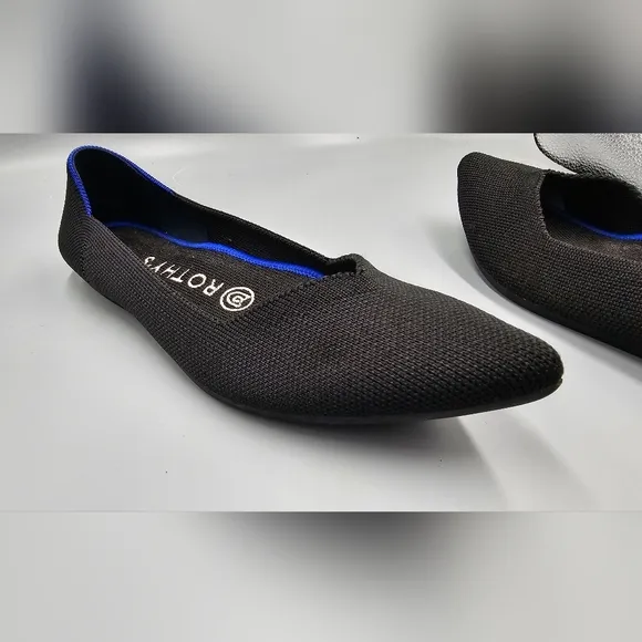 Rothy’s The Point Flats Black Blue Trim Slip On Comfort Shoes Women's Size 7