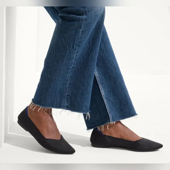 Rothy’s The Point Flats Black Blue Trim Slip On Comfort Shoes Women's Size 7