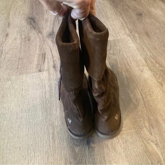Roxy Suede Boots NWOT 6.5