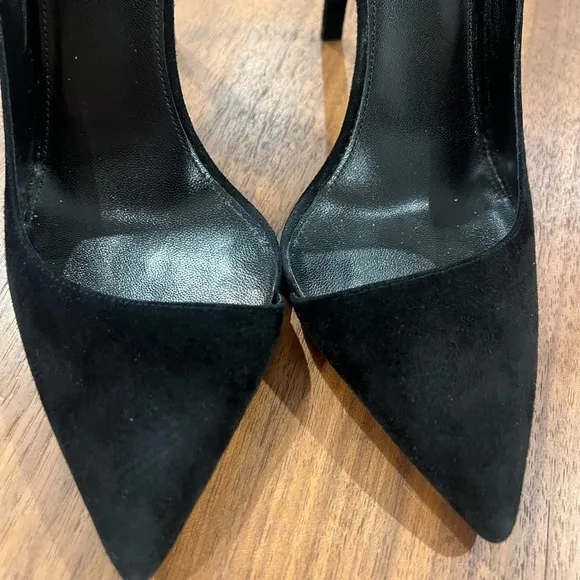Saint Laurent Black Women's Heels