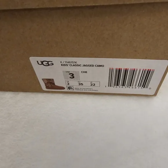 ✨️SALE✨️ Brand New! UGG Kids Jagged Camo Boots