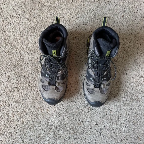Salomon Comet 3D GTX GoerTex Hiking Boots, Waterproof, Durable, Men's Size 10