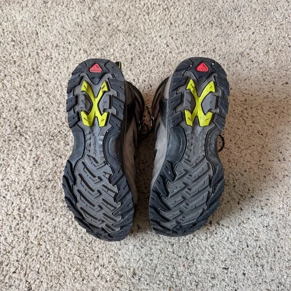 Salomon Comet 3D GTX GoerTex Hiking Boots, Waterproof, Durable, Men's Size 10