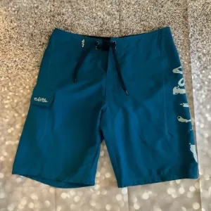 Salt Life Men's Stealth Bomberz Board Shorts
