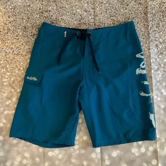Salt Life Men's Stealth Bomberz Board Shorts