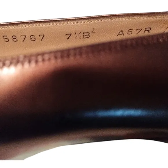 Salvatore Ferragamo &quot; Fidre&quot; Women's Bronze Leather Shoes