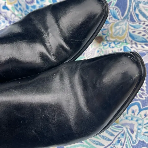 Salvatore Ferragamo Black Leather Ankle Boots Booties Size 6 Italy Designer