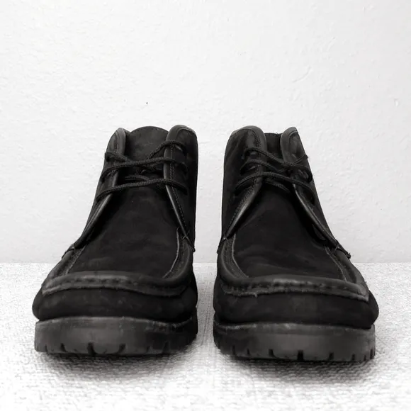 Salvatore Ferragamo Lug Sole Ankle Boots US 8 Black Nubuck Chukka Booties