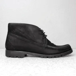 Salvatore Ferragamo Lug Sole Ankle Boots US 8 Black Nubuck Chukka Booties