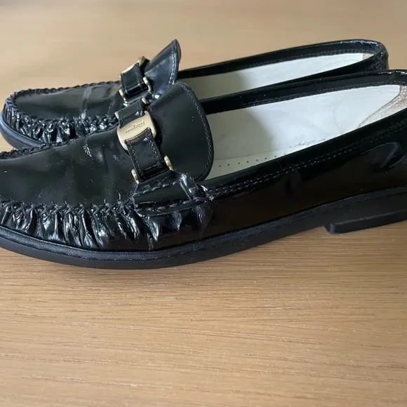 SALVATORE FERRAGAMO SPORT SLIP ON PATENT LOAFER SHOES SIZE 8.5