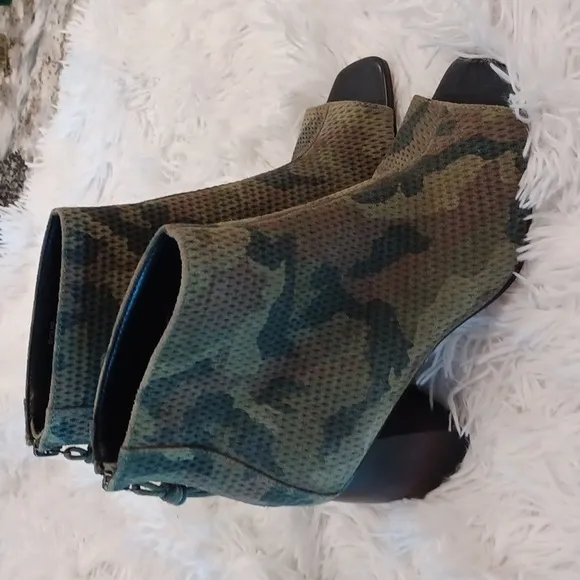 Santuary ​Open-Toe Faux Suede Green Camo Print Ankle Boots
