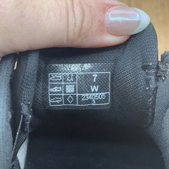 SAS Free Rein Everyday Sneaker Walking Shoes Size 7 Wide Black Onyx Leather