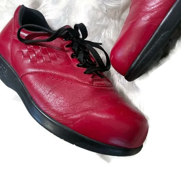 SAS Free Time Red Leather Walking Shoes